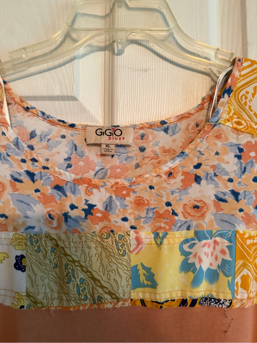 Women’s size xl top - Picture 3 of 3